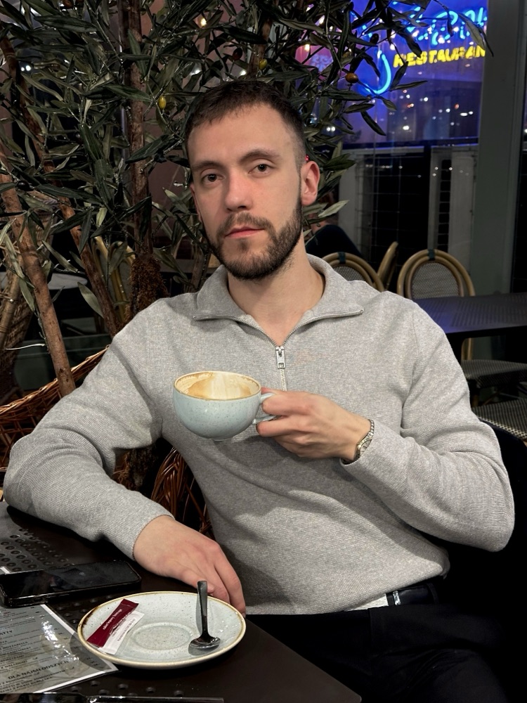 Maksymilian, autor e-booka